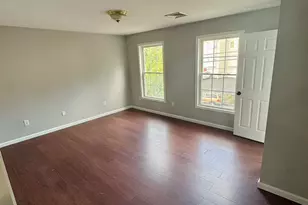 245 Indian Ave, Bridgeport, CT 06606 - Photo 8