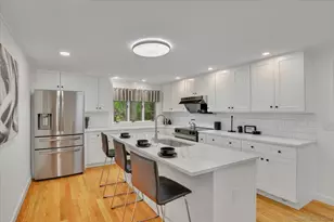 11 W Ridge Dr, West Hartford, CT 06117 - Photo 8