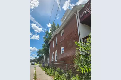 32 W. Pearl Street, New Britain, CT 06051 - Photo 8