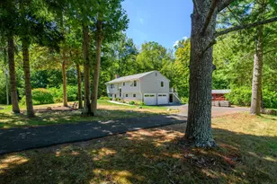 9 Chuck Wagon Ln, Danbury, CT 06810 - Photo 4