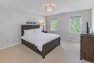 21 Schoolhouse Pl, Ridgefield, CT 06877 - Photo 24