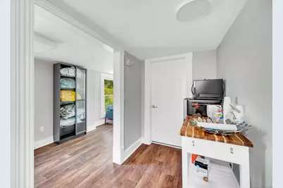 220 East Main Street, Branford, CT 06405 - Photo 18