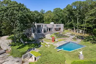 51 Andrews Rd, Guilford, CT 06437 - Photo 2