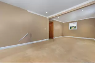 5 Tower Dr, Norwalk, CT 06850 - Photo 16