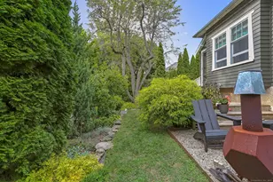 165 Bennett St, Bridgeport, CT 06605 - Photo 38