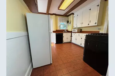 16 Park Place, Meriden, CT 06451 - Photo 6