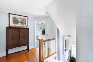 126 Colonial Ave, Middlebury, CT 06762 - Photo 14