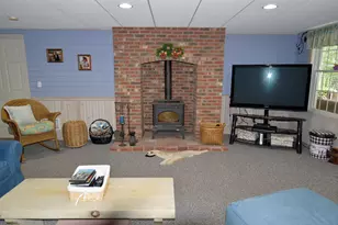 321 Matthews St, Bristol, CT 06010 - Photo 18