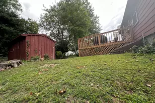 500 Woodlawn Ave Ext, Bridgeport, CT 06606 - Photo 18