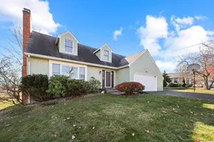 88 Highland St, Wethersfield, CT 06109 - Photo 2