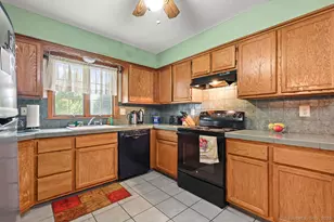 88 Highland St, Wethersfield, CT 06109 - Photo 10