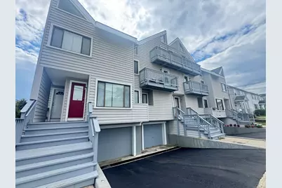 105 Tremont Avenue #APT E, Bridgeport, CT 06606 - Photo 2