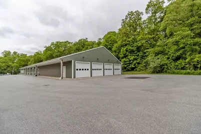 627 Route 82, Montville, CT 06370 - Photo 20