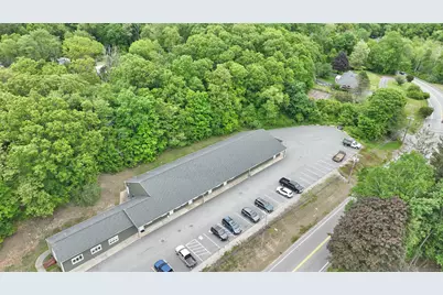 627 Route 82, Montville, CT 06370 - Photo 18