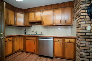 46 Pleasant Dr, Bethany, CT 06524 - Photo 12