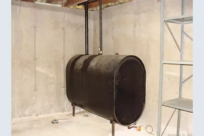 30 Thistle Down Lane, Naugatuck, CT 06770 - Photo 32