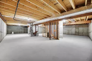 137 Webster Ln, Middletown, CT 06457 - Photo 16