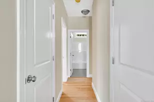 137 Webster Ln, Middletown, CT 06457 - Photo 12