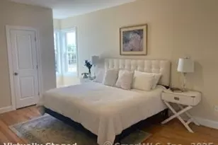 137 Webster Ln, Middletown, CT 06457 - Photo 8