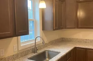 137 Webster Ln, Middletown, CT 06457 - Photo 6