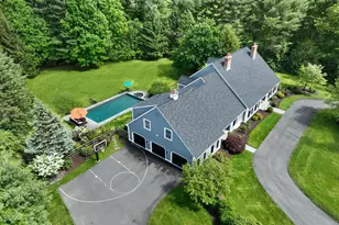 16 Oak Bluff, Avon, CT 06001 - Photo 4