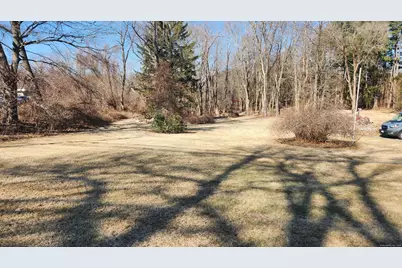 4 Rye Street, East Windsor, CT 06016 - Photo 2