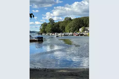 158 A Bayberry Lane, Danbury, CT 06811 - Photo 10