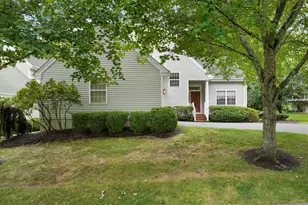 98 Sullivan Farm, New Milford, CT 06776 - Photo 2