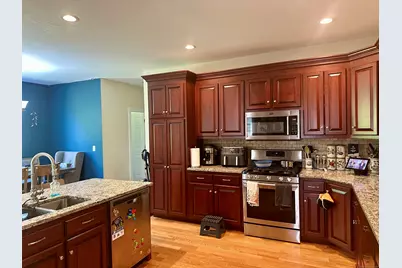 102 Pheasant Lane, Granby, CT 06060 - Photo 4