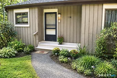 8 Tamarack Lane #8, Woodbury, CT 06798 - Photo 4