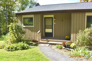 8 Tamarack Ln, Woodbury, CT 06798 - Photo 1