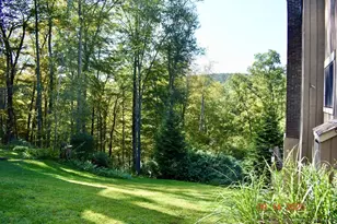 8 Tamarack Ln, Woodbury, CT 06798 - Photo 4