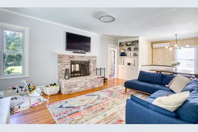 96 Holmes Avenue, Darien, CT 06820 - Photo 8