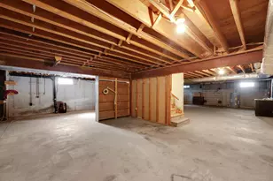 208 Highmeadow Ln, Middletown, CT 06457 - Photo 30