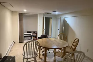 60 Cumberland Dr, Bridgeport, CT 06606 - Photo 10