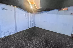 [Address not provided], Waterbury, CT 06704 - Photo 30