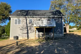 72 White Oak Ln, Wolcott, CT 06716 - Photo 4