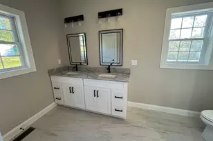 72 White Oak Ln, Wolcott, CT 06716 - Photo 20