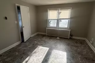 770 Brewster St, Bridgeport, CT 06605 - Photo 8