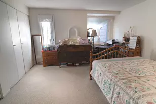 204 Towne House Rd, Hamden, CT 06514 - Photo 10