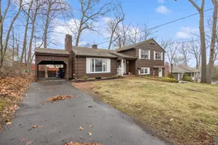 47 Forest Dr, Wethersfield, CT 06109 - Photo 2