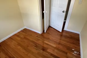 302 Dover St, Bridgeport, CT 06610 - Photo 12