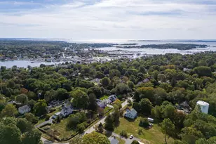 147 Pequot Ave, Groton, CT 06355 - Photo 4