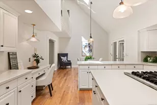 212 Fence Row Dr, Fairfield, CT 06824 - Photo 18