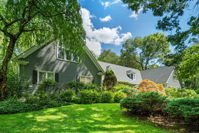212 Fence Row Drive, Fairfield, CT 06824 - Photo 2