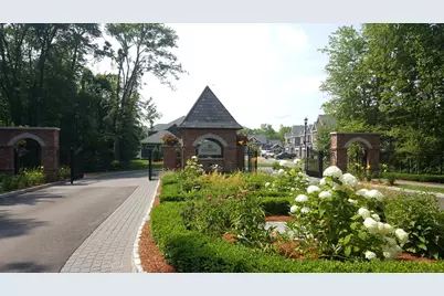 1 Yorkshire Court #1, Farmington, CT 06032 - Photo 1