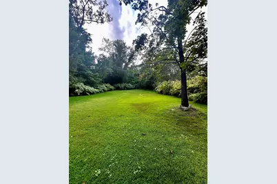 0372 Floyd Street, Waterbury, CT 06701 - Photo 2