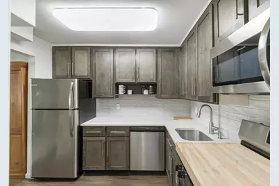 105 Olcott Way #105, Ridgefield, CT 06877 - Photo 8