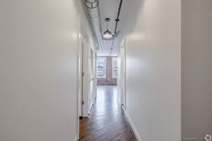 424 Main St, Middletown, CT 06457 - Photo 4