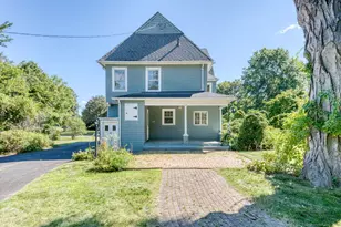 202 S Main St, Manchester, CT 06040 - Photo 4